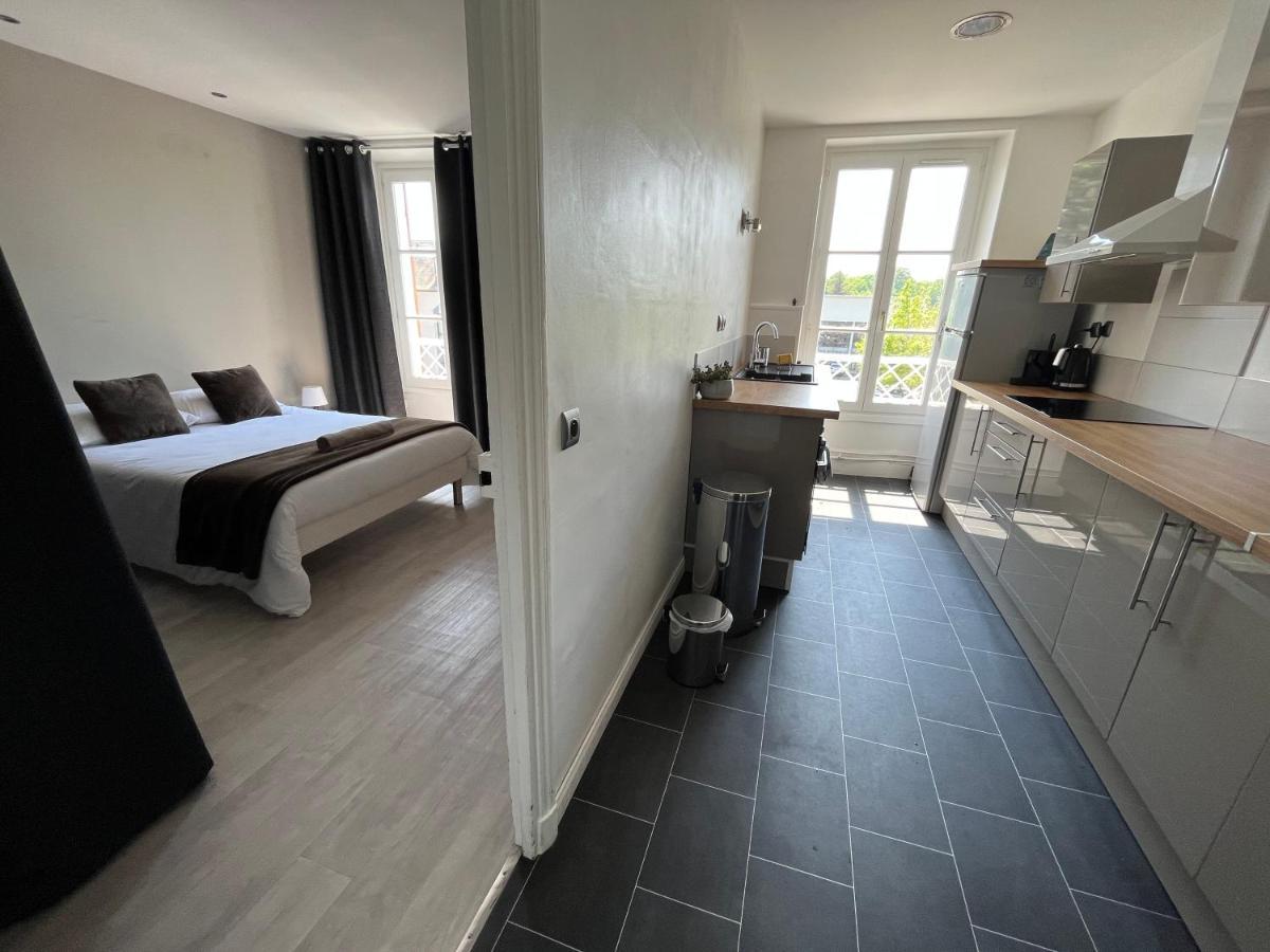 Le Logis Cantilien Lamorlaye-Chantilly 外观 照片